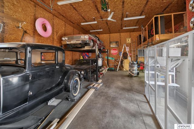 11884 Lewison Lane, Gretna, NE 68028