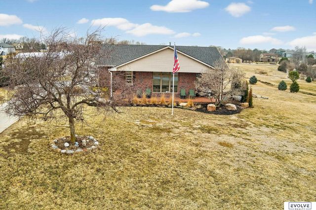 11884 Lewison Lane, Gretna, NE 68028