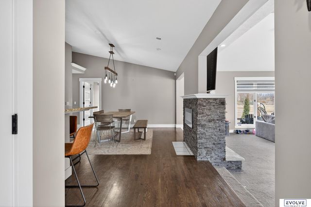 11884 Lewison Lane, Gretna, NE 68028