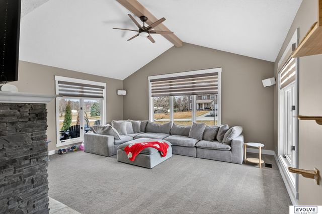 11884 Lewison Lane, Gretna, NE 68028