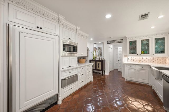 2202 Highland Circle, Corsicana, TX 75110