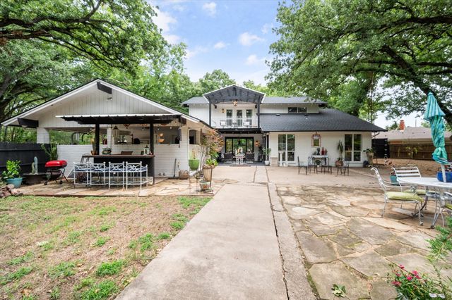 2202 Highland Circle, Corsicana, TX 75110