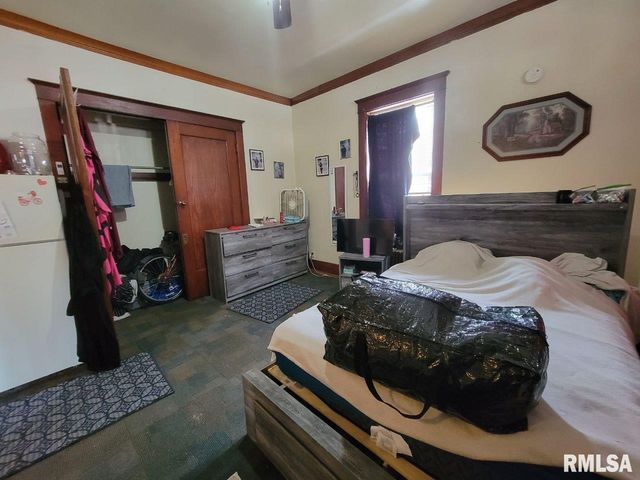 1102 E FRYE Street, Peoria, IL 61603