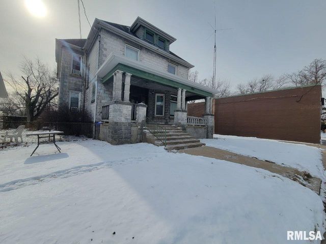 1102 E FRYE Street, Peoria, IL 61603