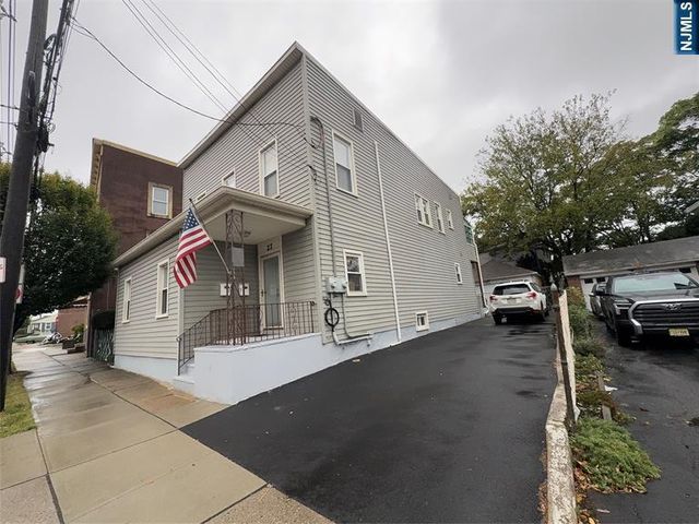 27 Passaic Avenue, Nutley, NJ 07110