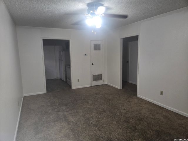 320 Station St Apt 101, Converse, TX 78109