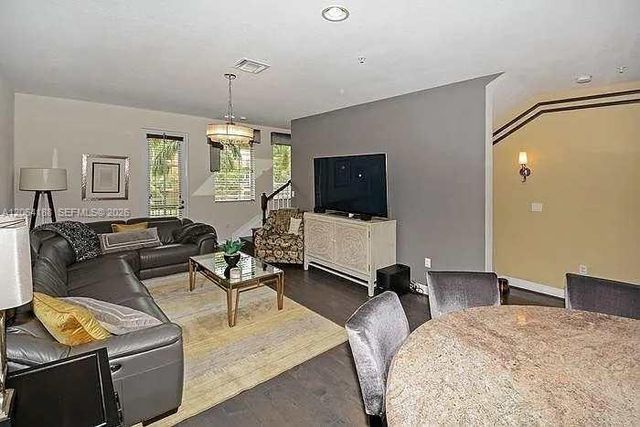837 SW 147th Ave 1410, Pembroke Pines, FL 33027