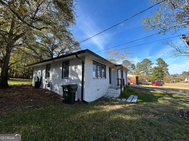 8184 Laurel Drive SW, Covington, GA 30014