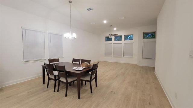 1720 Scenic Heights LN, Georgetown, TX 78628