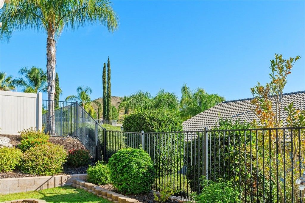 Image 24 of property listing at 29142 White Canyon Drive, Menifee, CA 92584