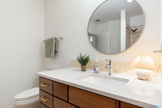 2222 2nd Ave N Ste 205, Birmingham, AL 35203