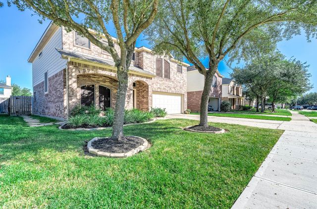 2621 Cypress Springs Drive, Pearland, TX 77584