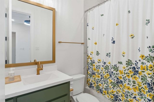 1939 Apple Tree Drive, Rockwall, TX 75087