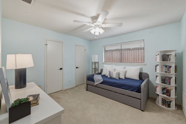 9510 Hill View Drive, Dallas, TX 75231