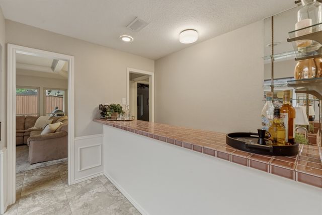 9510 Hill View Drive, Dallas, TX 75231