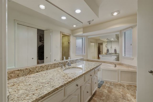 9510 Hill View Drive, Dallas, TX 75231