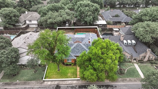 9510 Hill View Drive, Dallas, TX 75231