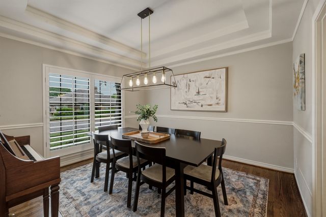 9510 Hill View Drive, Dallas, TX 75231