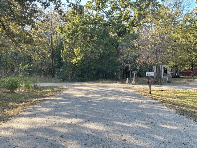 134 Thrush Road, Mabank, TX 75156