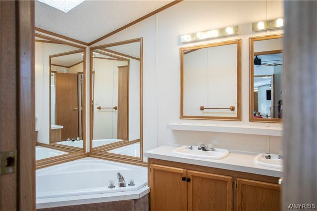 61 Green Valley Estates, Great Valley, NY 14741