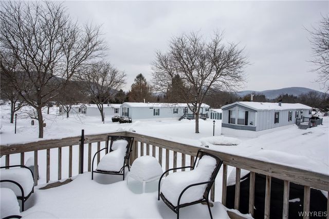 61 Green Valley Estates, Great Valley, NY 14741