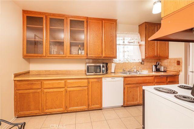 1223 Norgate, San Dimas, CA 91773