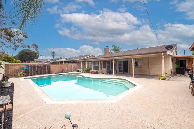 1223 Norgate, San Dimas, CA 91773