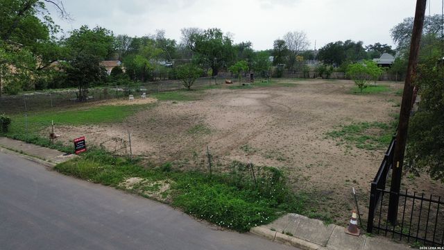 1269 SW 35th, San Antonio, TX 78237