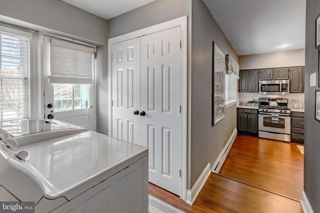 118 PRINCETON RD, Havertown, PA 19083