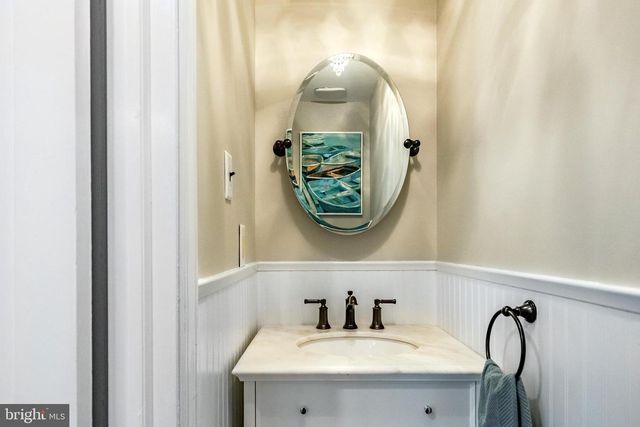 118 PRINCETON RD, Havertown, PA 19083