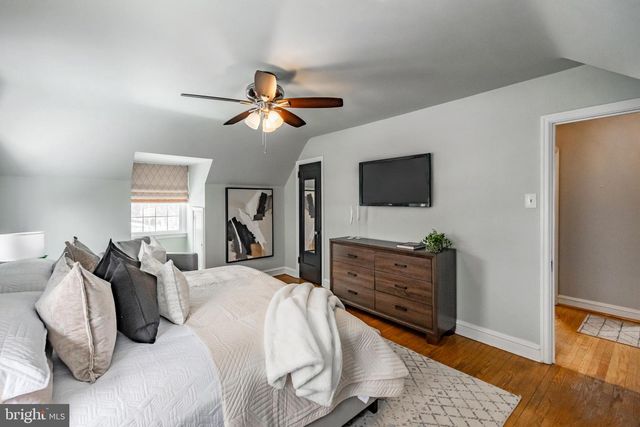 118 PRINCETON RD, Havertown, PA 19083