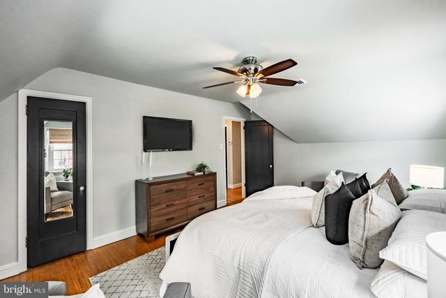 118 PRINCETON RD, Havertown, PA 19083