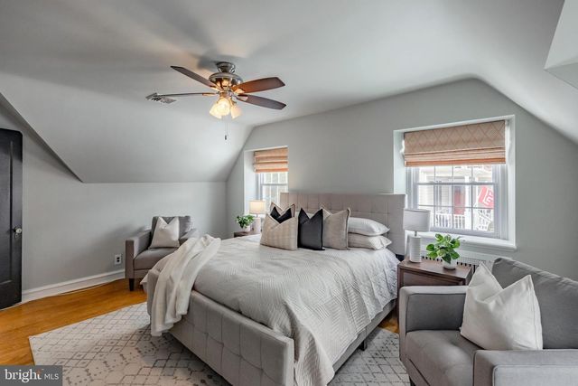 118 PRINCETON RD, Havertown, PA 19083