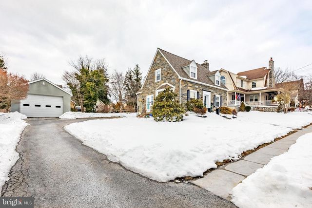 118 PRINCETON RD, Havertown, PA 19083