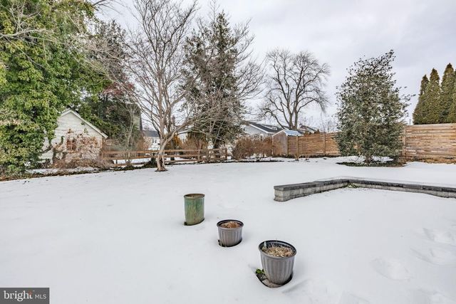 118 PRINCETON RD, Havertown, PA 19083