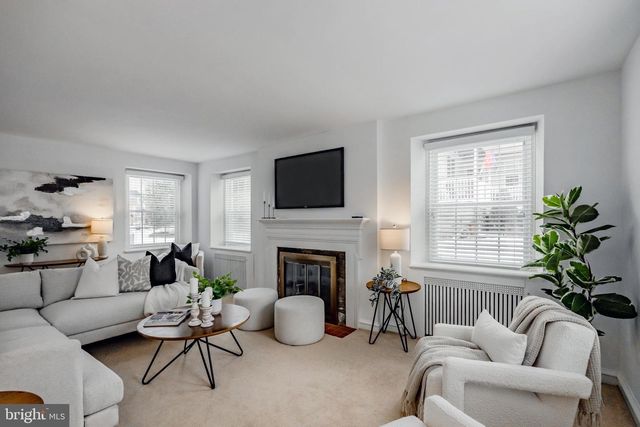 118 PRINCETON RD, Havertown, PA 19083