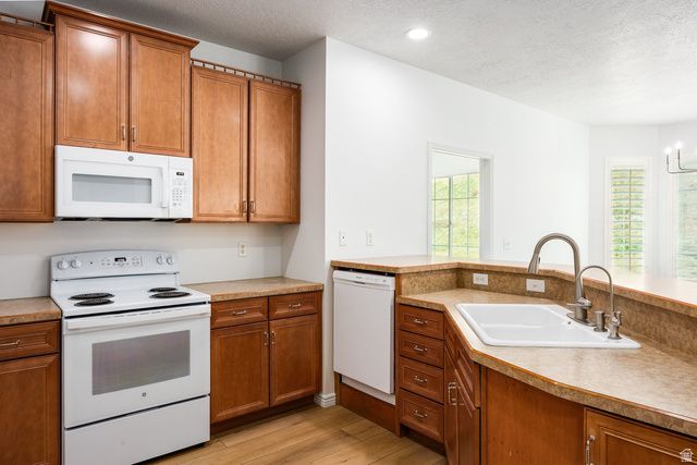 12514 S TITHING POINT DR, Riverton, UT 84065
