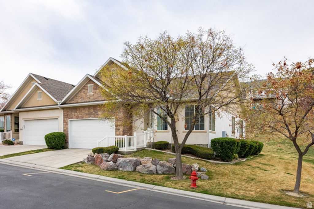 12514 S TITHING POINT DR, Riverton, UT 84065
