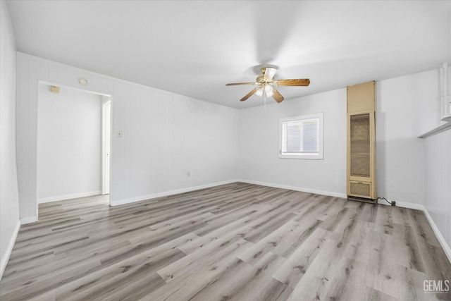 718 Lincoln Avenue, Bakersfield, CA 93308