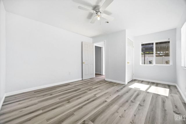 718 Lincoln Avenue, Bakersfield, CA 93308