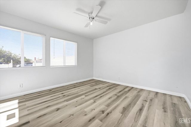 718 Lincoln Avenue, Bakersfield, CA 93308