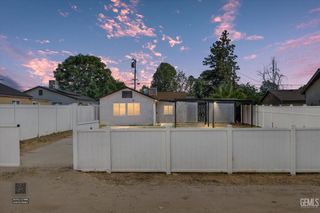 718 Lincoln Avenue, Bakersfield, CA 93308