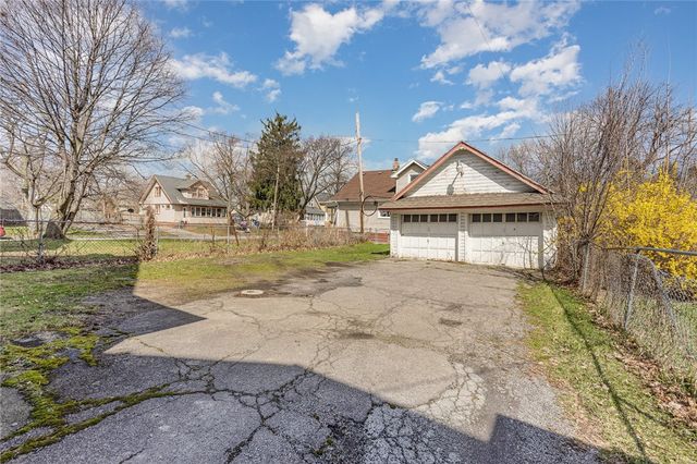 812 Norton Street, Rochester, NY 14621
