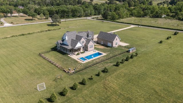 12365 Hogwood Rd, Milton, TN 37118