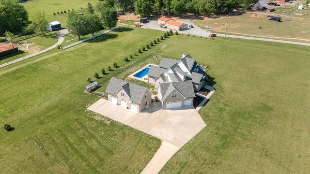 12365 Hogwood Rd, Milton, TN 37118