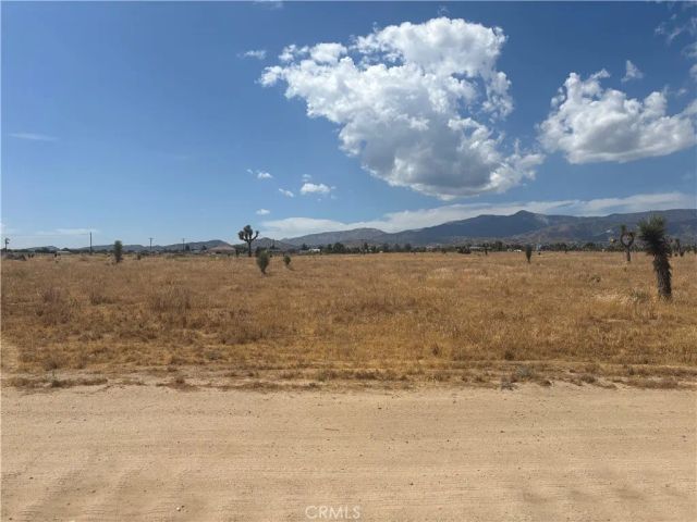 0 Valle Vista, Phelan, CA 92329