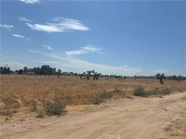 0 Valle Vista, Phelan, CA 92329