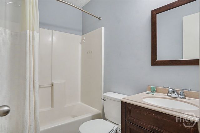 111 Crossover Lane, Savannah, GA 31410