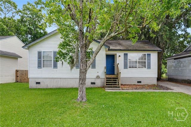 111 Crossover Lane, Savannah, GA 31410