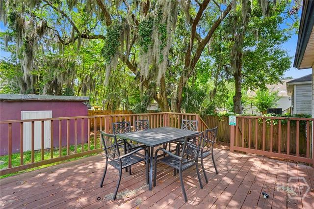 111 Crossover Lane, Savannah, GA 31410